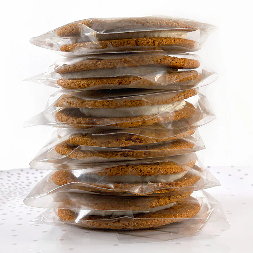 Spiced Molasses Sandwich Cookie